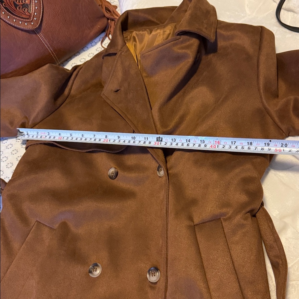 Elegant Brown Women's Trench Coat - Picture 11 of 14